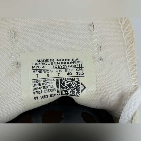 Converse CTAS Classic Low-Top, Optical White, Unisex Size  Men 7, Women 9 - Picture 10 of 13